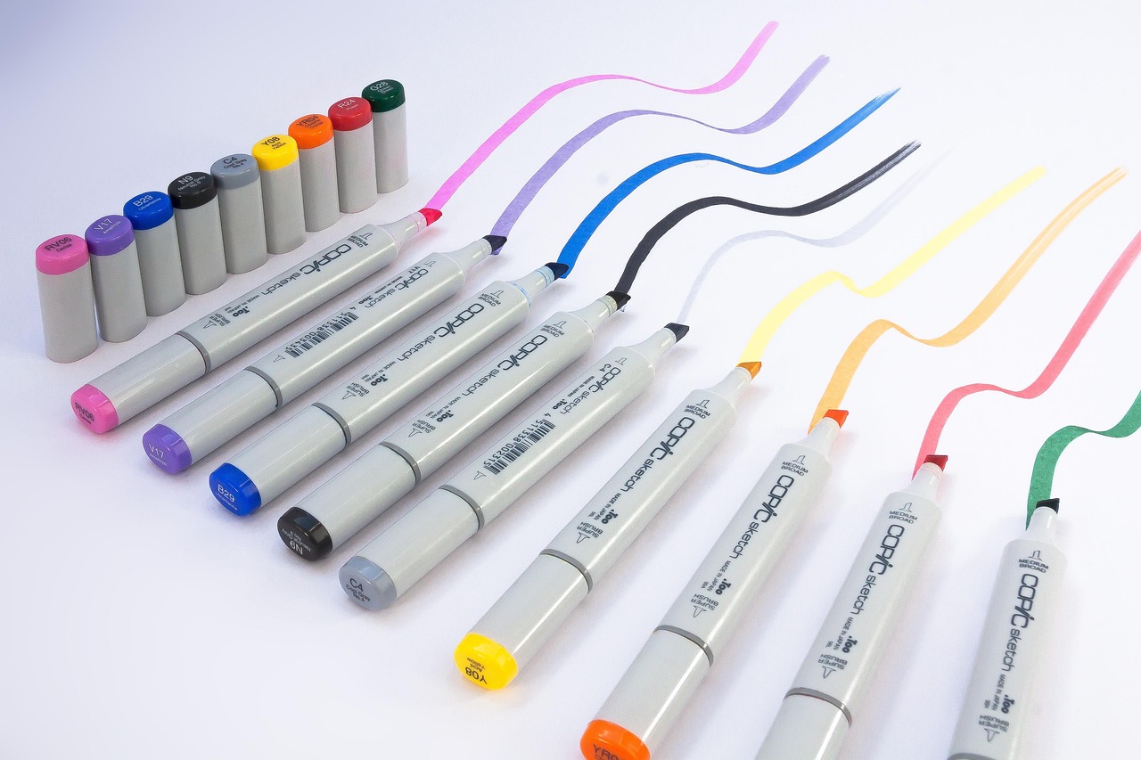 Why Your Business Needs a Graphic Design Consultant in 2025